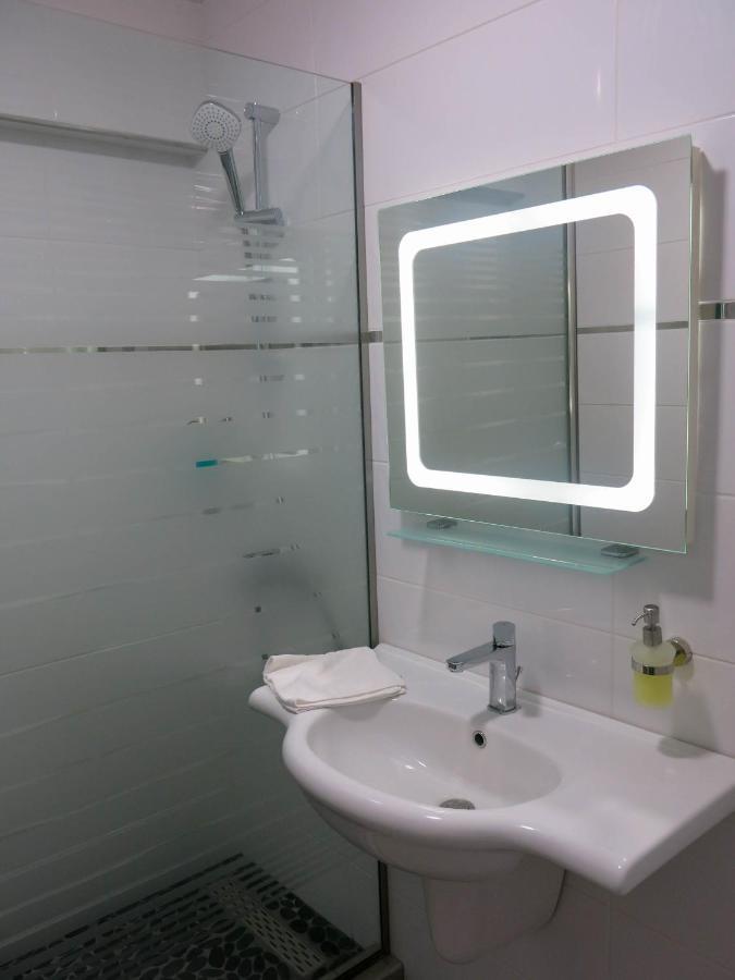 Family Hotel Albizia Beach Varna ภายนอก รูปภาพ