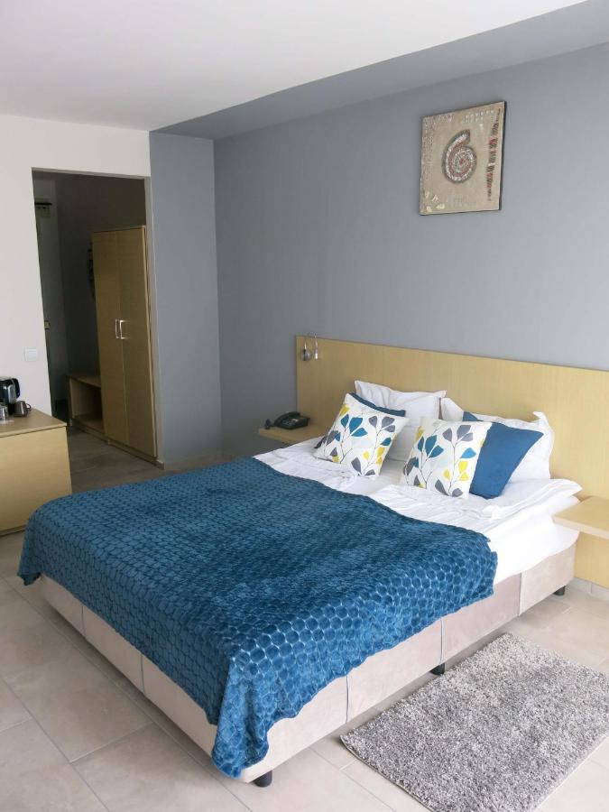 Family Hotel Albizia Beach Varna ภายนอก รูปภาพ