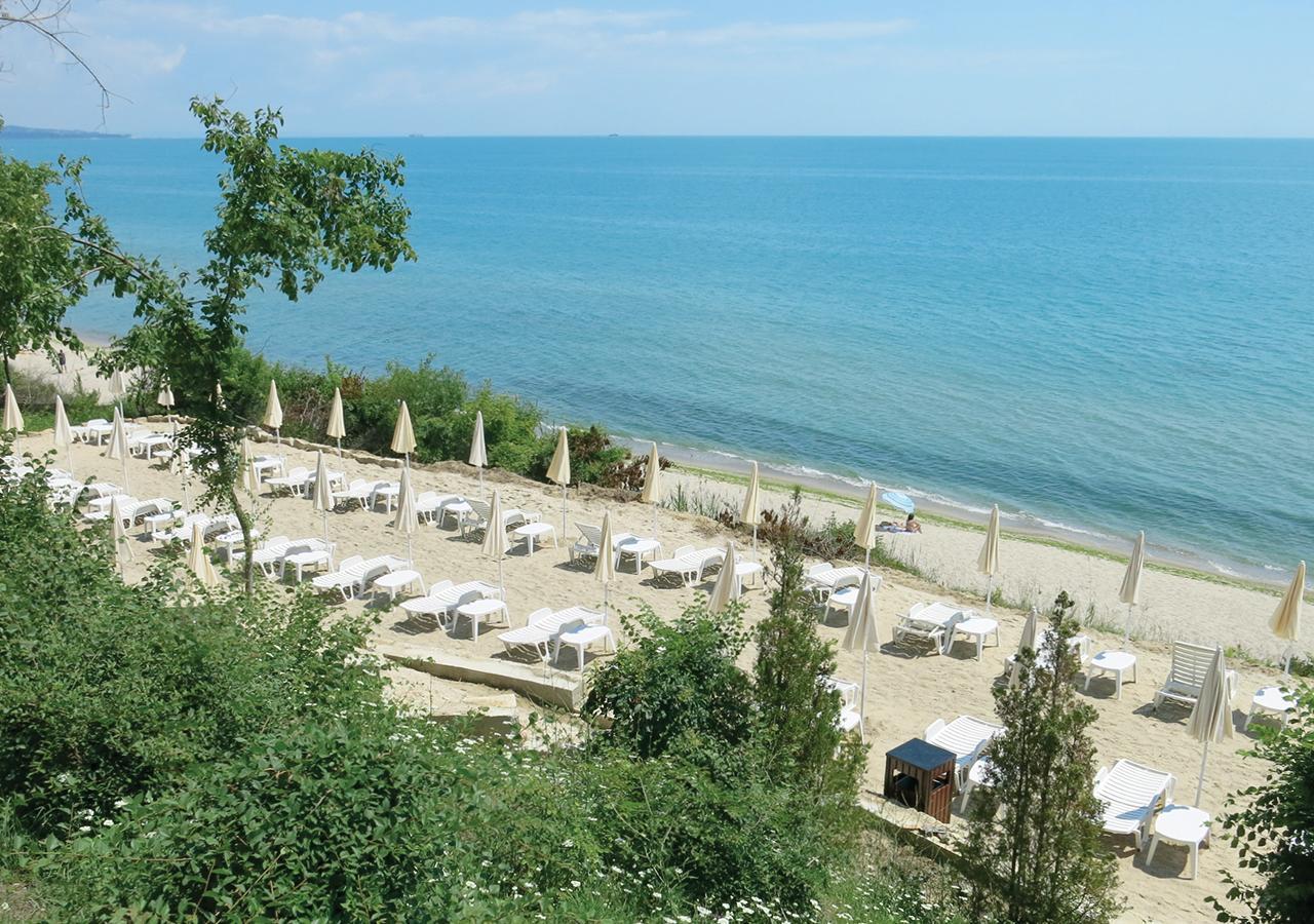 Family Hotel Albizia Beach Varna ภายนอก รูปภาพ