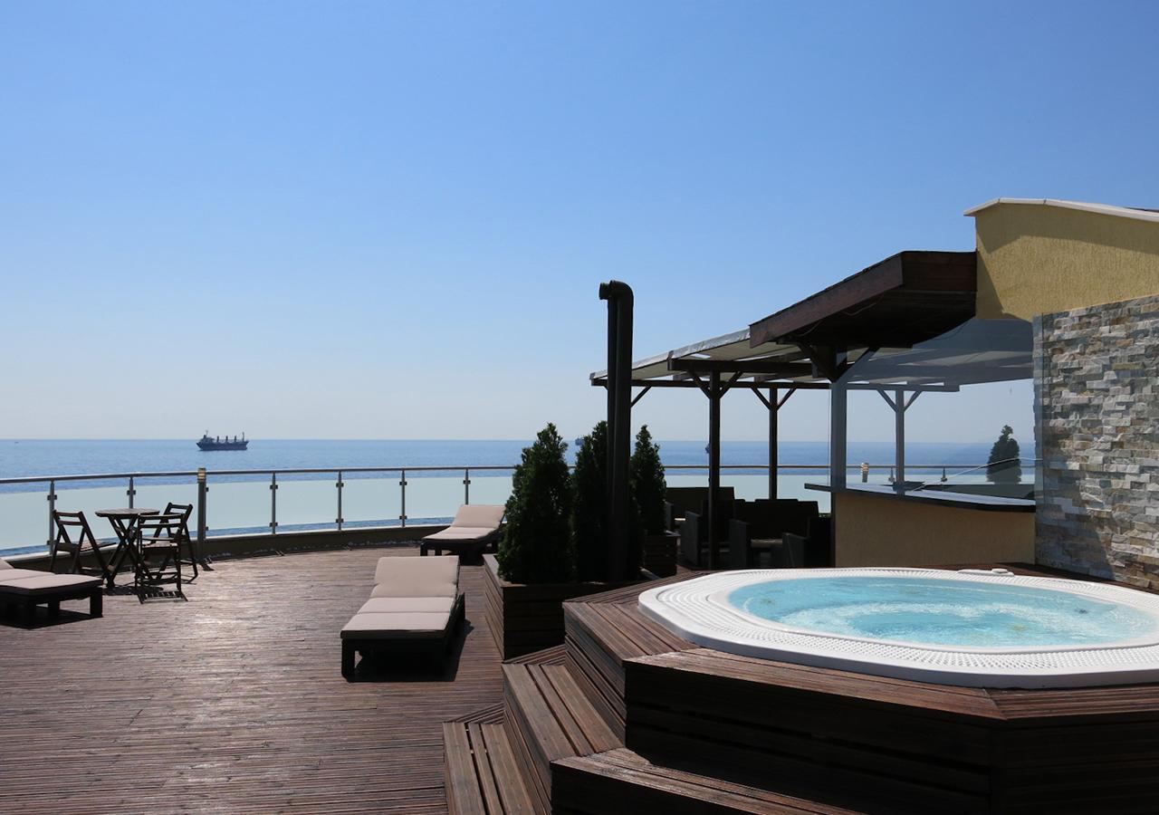 Family Hotel Albizia Beach Varna ภายนอก รูปภาพ