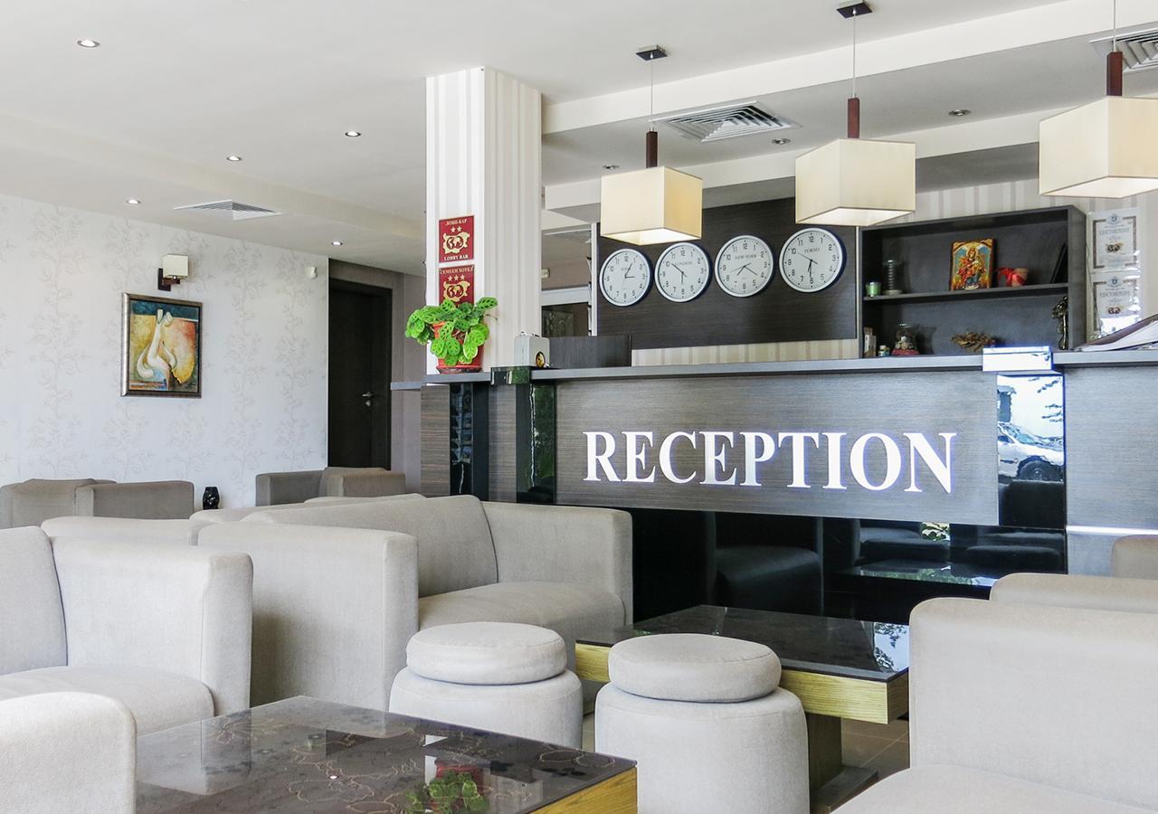 Family Hotel Albizia Beach Varna ภายนอก รูปภาพ