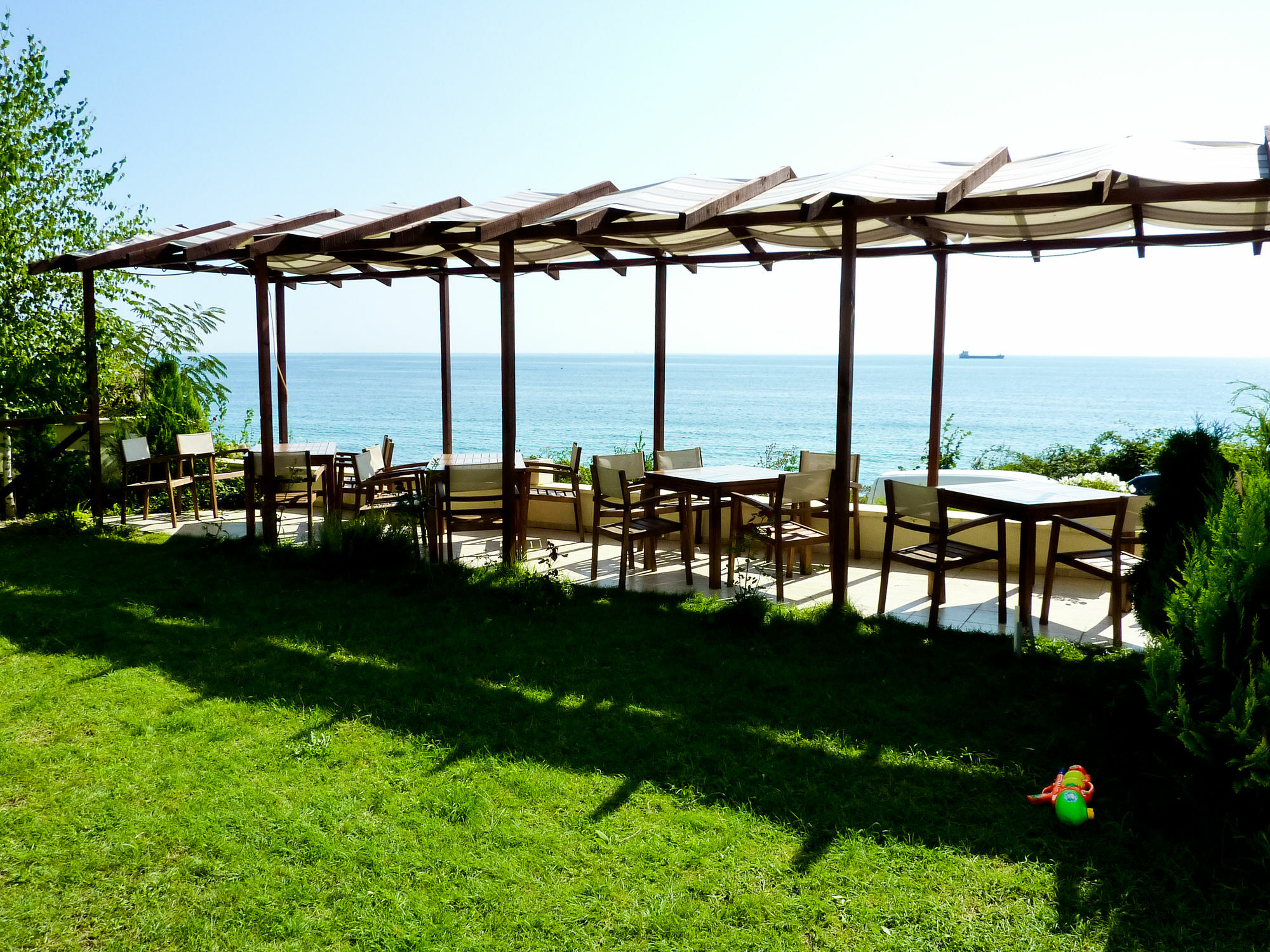 Family Hotel Albizia Beach Varna ภายนอก รูปภาพ