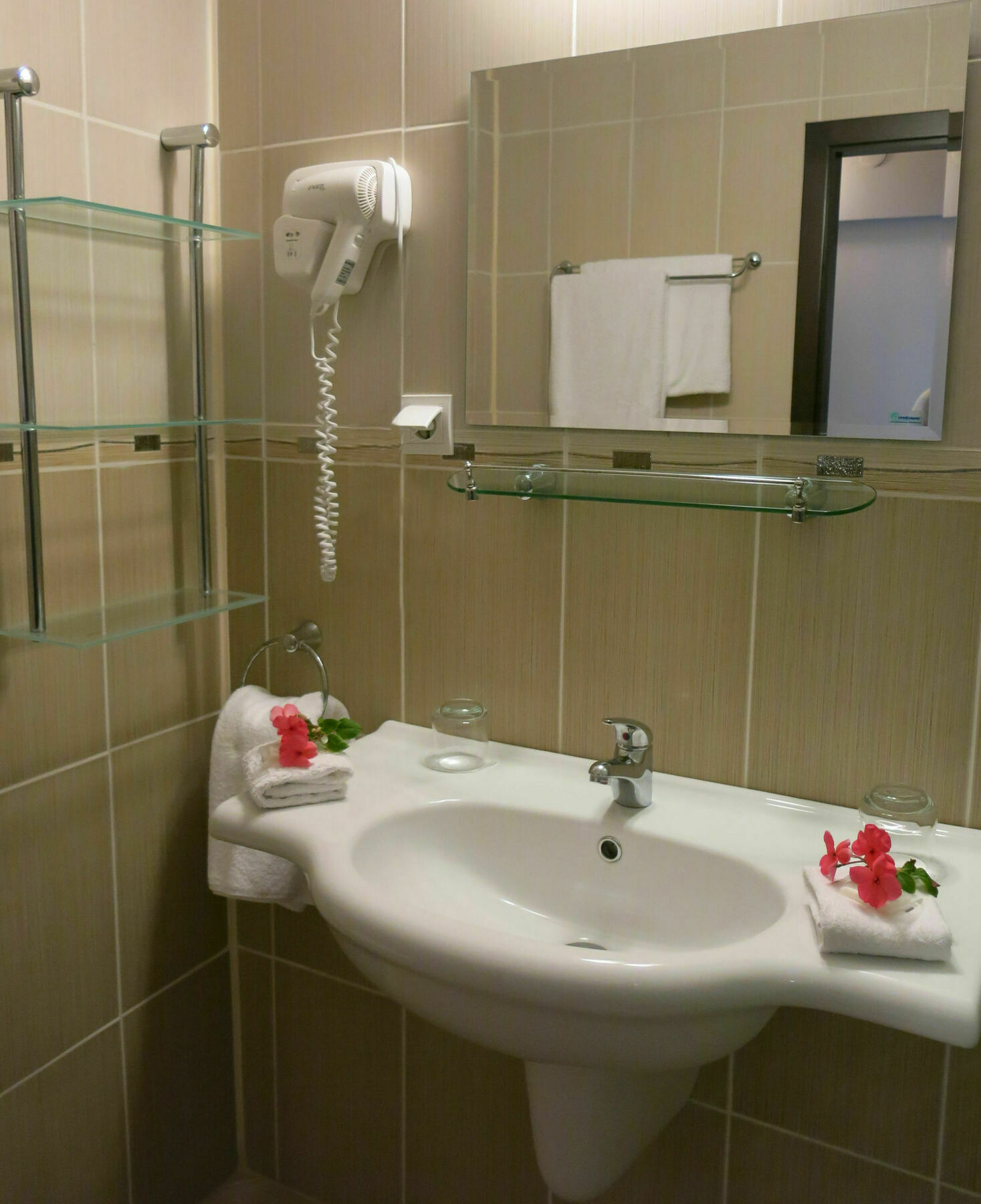 Family Hotel Albizia Beach Varna ภายนอก รูปภาพ
